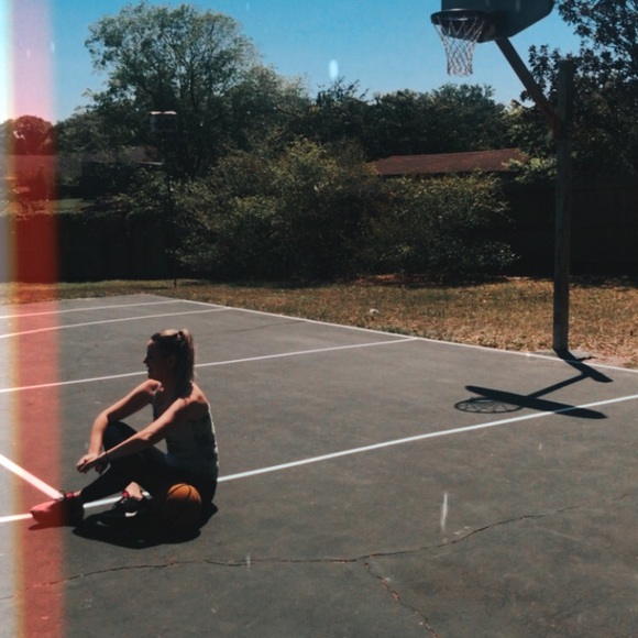 Meet your Posher, Dunja - Picture 1 of 1